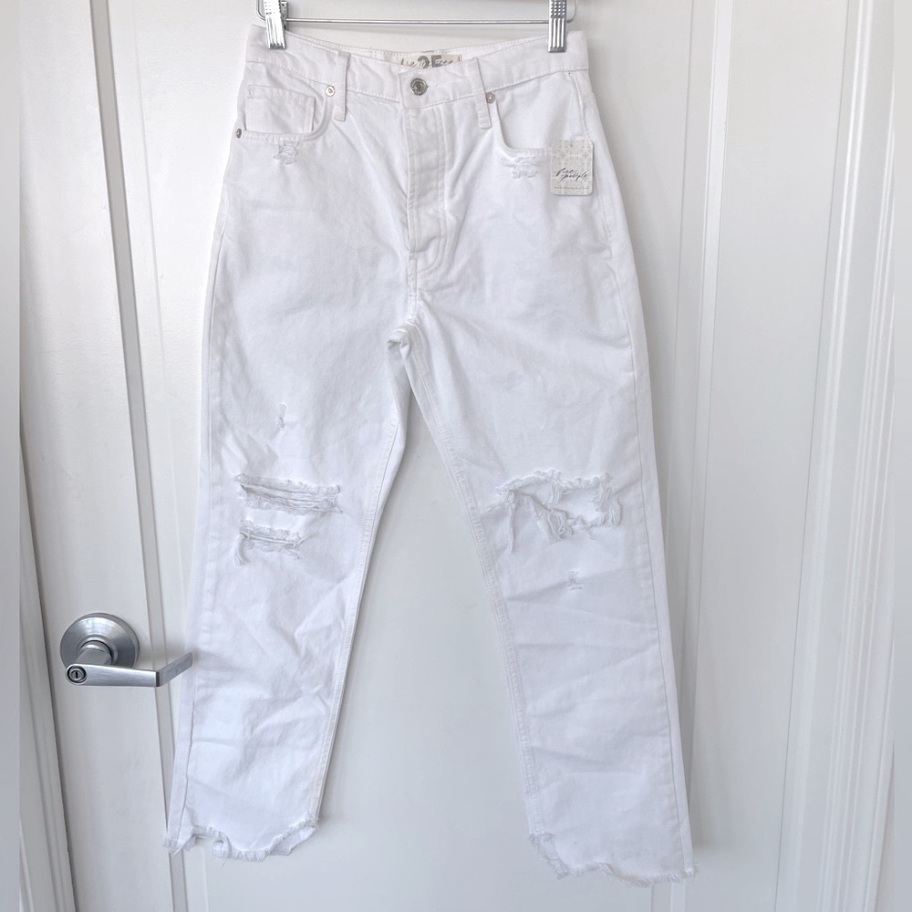 Free People We The Free Tapered Baggy Jeans in Chalk White Size 32